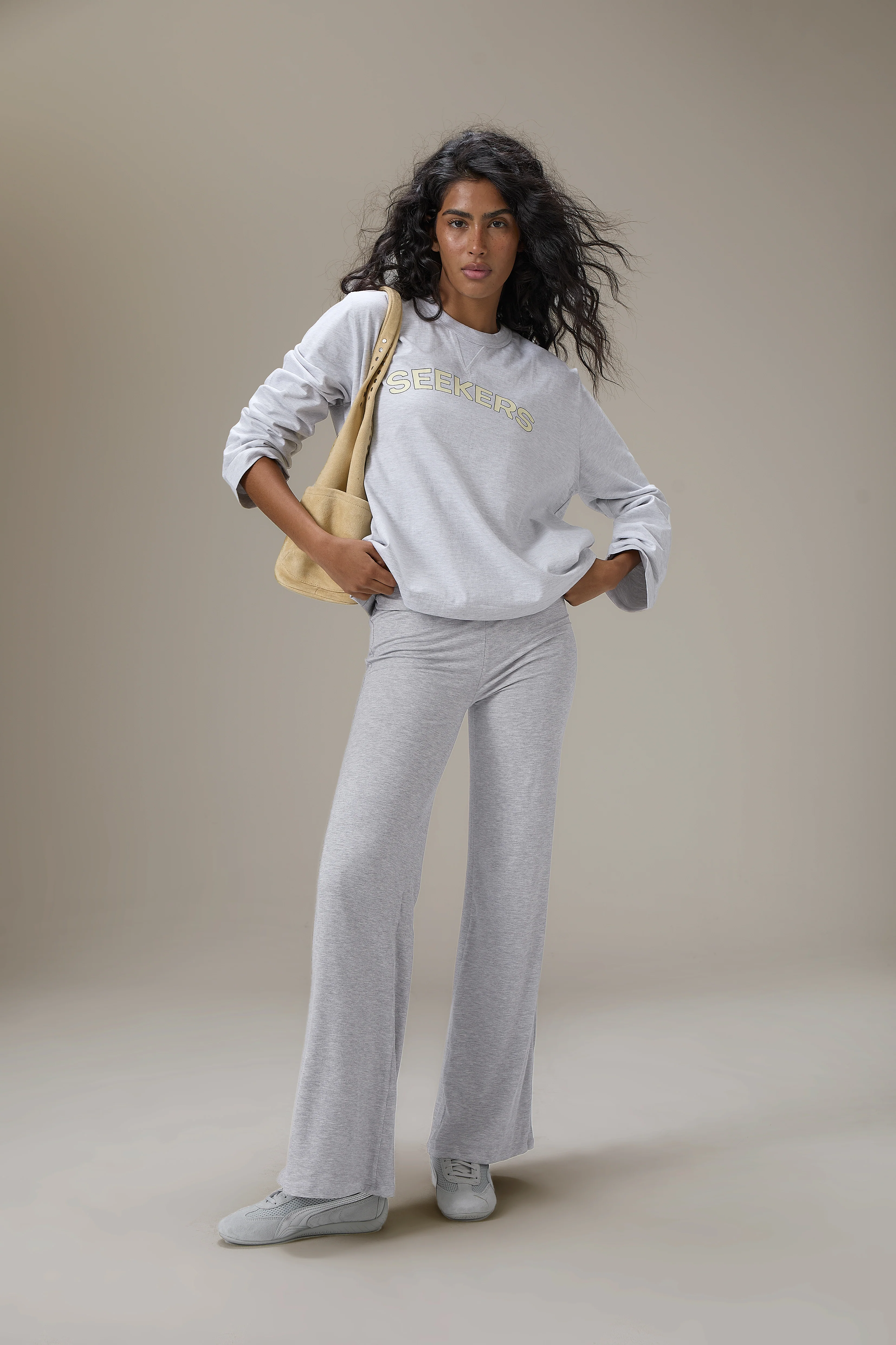 Dylan Oversized Long Sleeve Graphic Tee - Image 3
