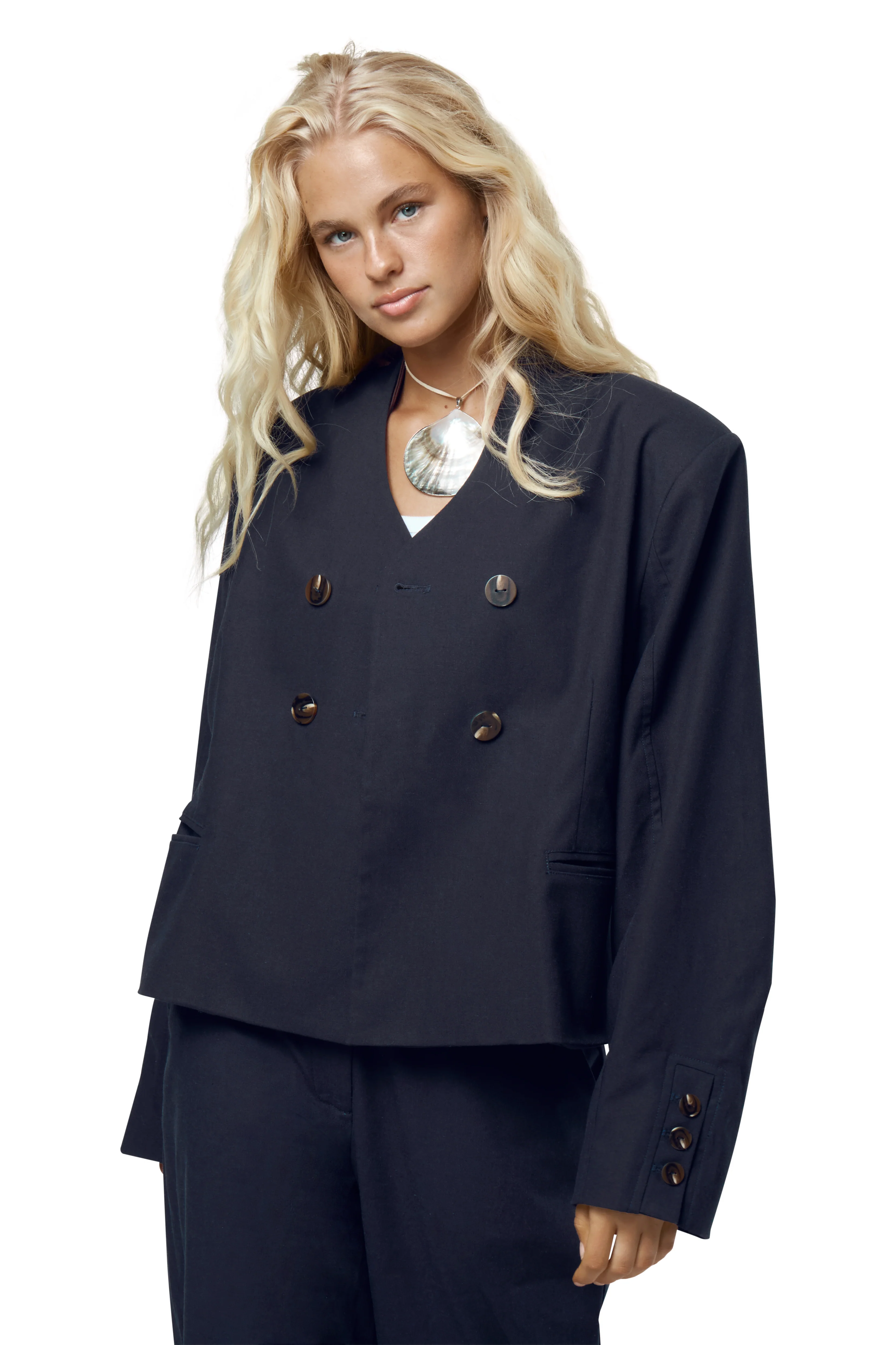 Emmie Double Breasted Linen Blazer in Navy - Image 5