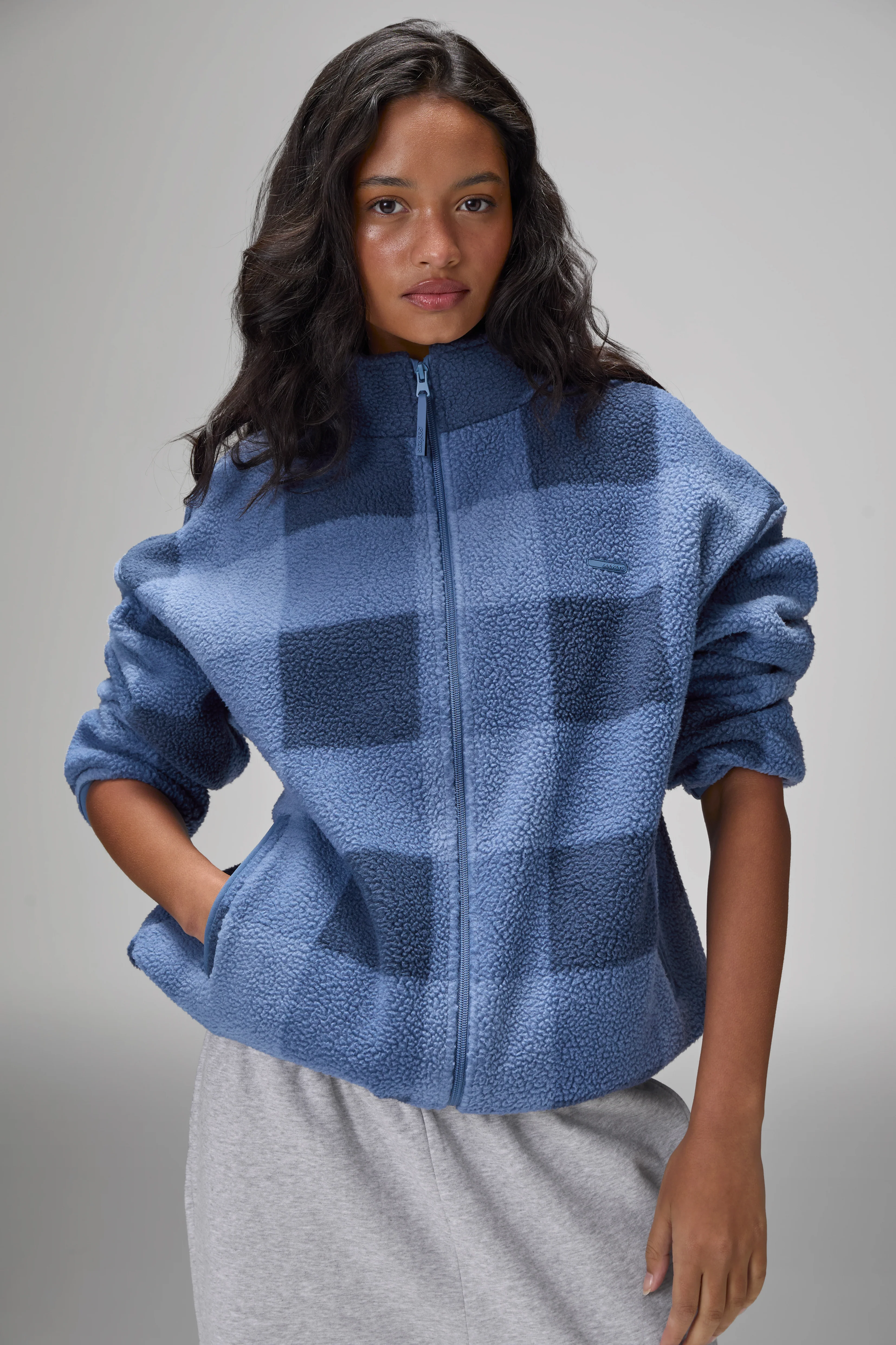 Farley Fleece in Blue - Image 3