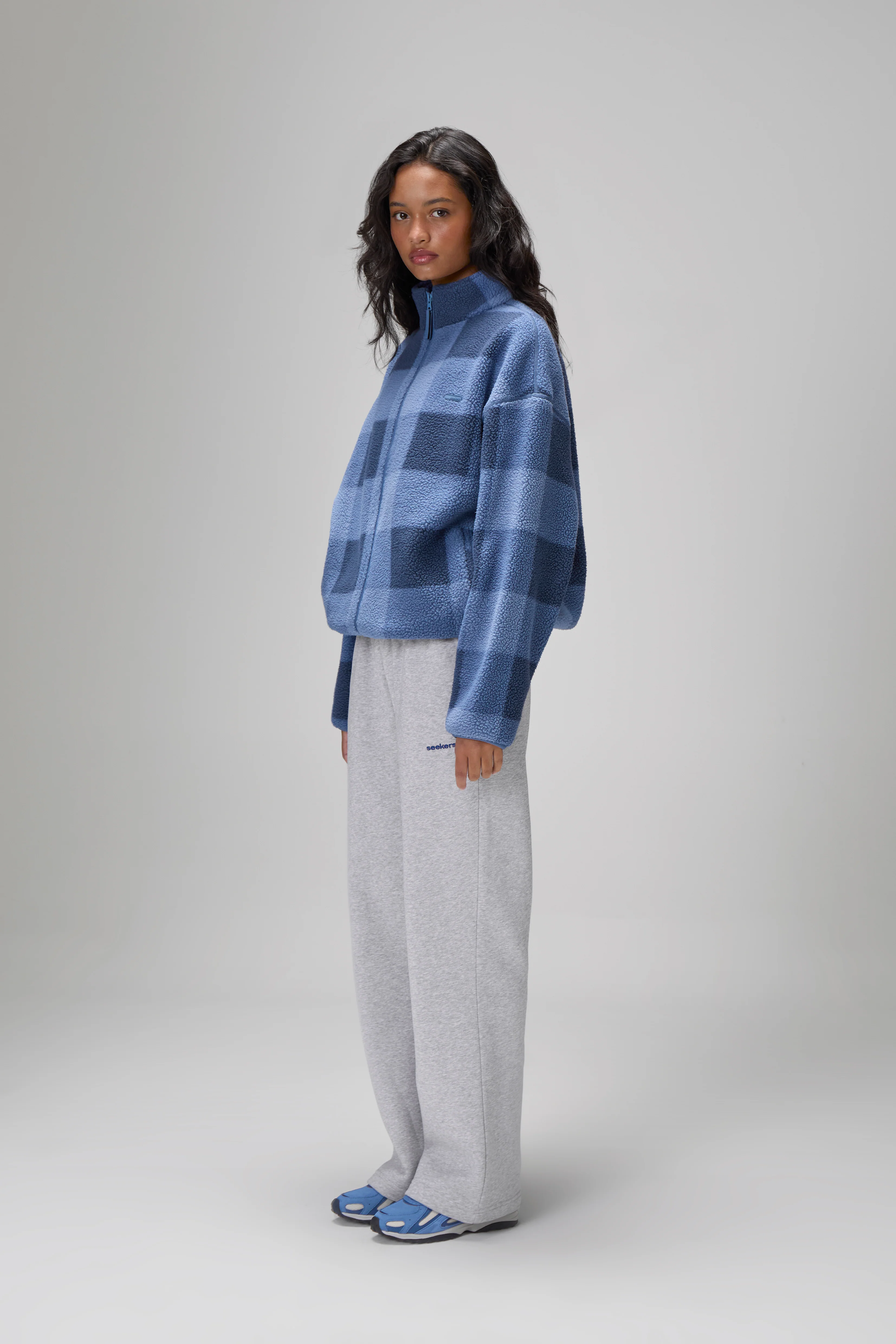 Farley Fleece in Blue - Image 5