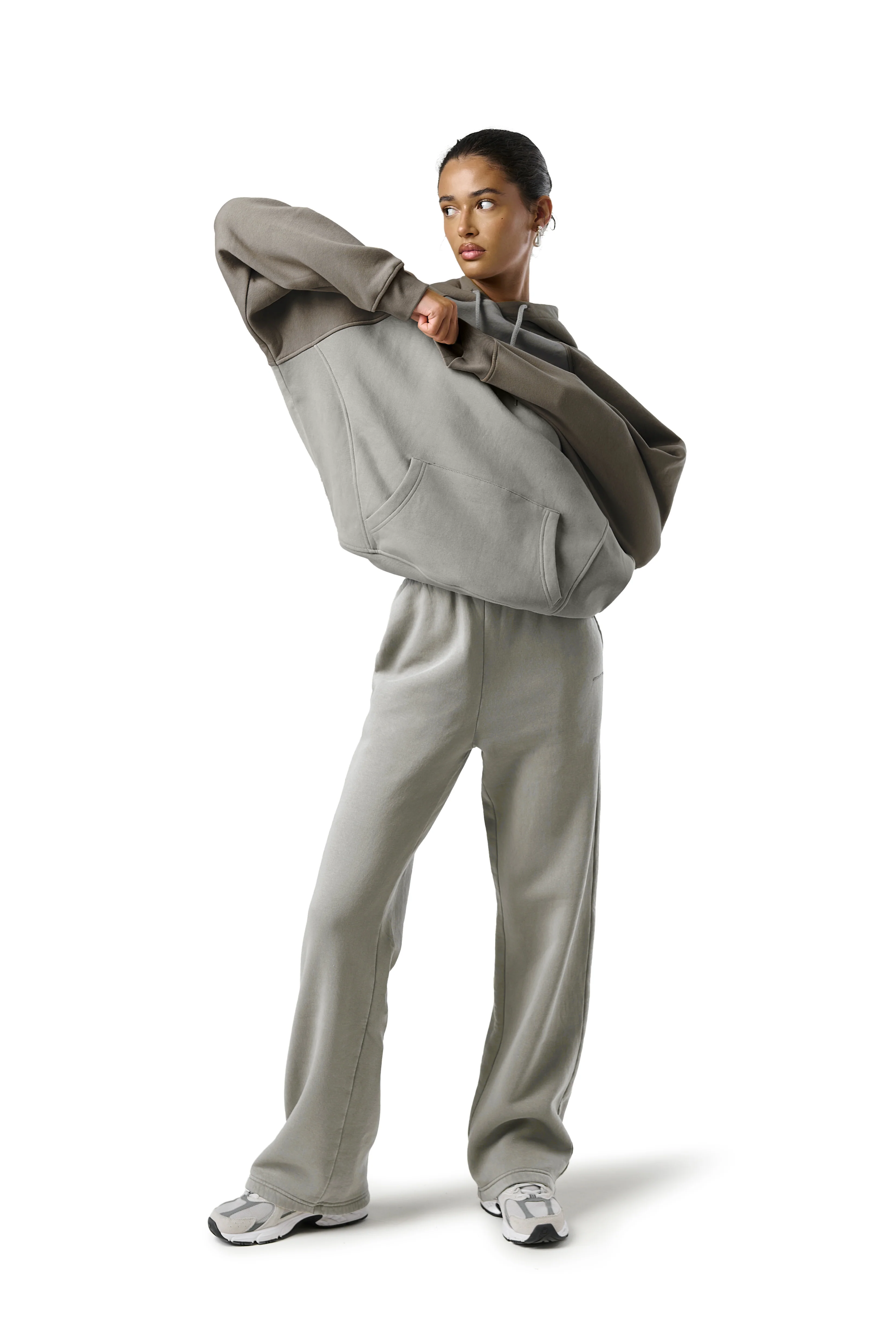 Jeanswear Raglan Hoodie in Champ - Image 4