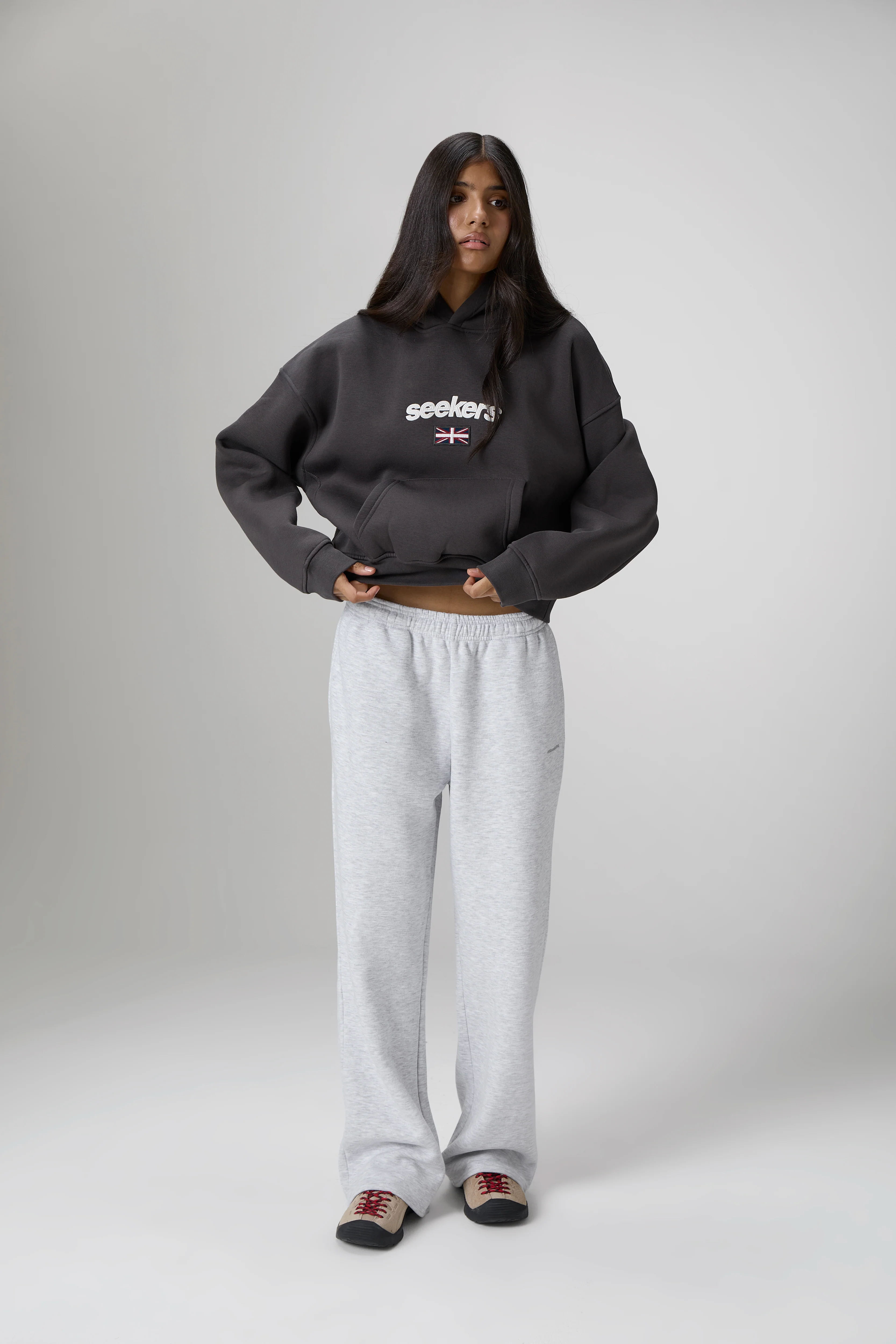 Seekers GB Shrunken Hoodie in Off-Black - Image 3