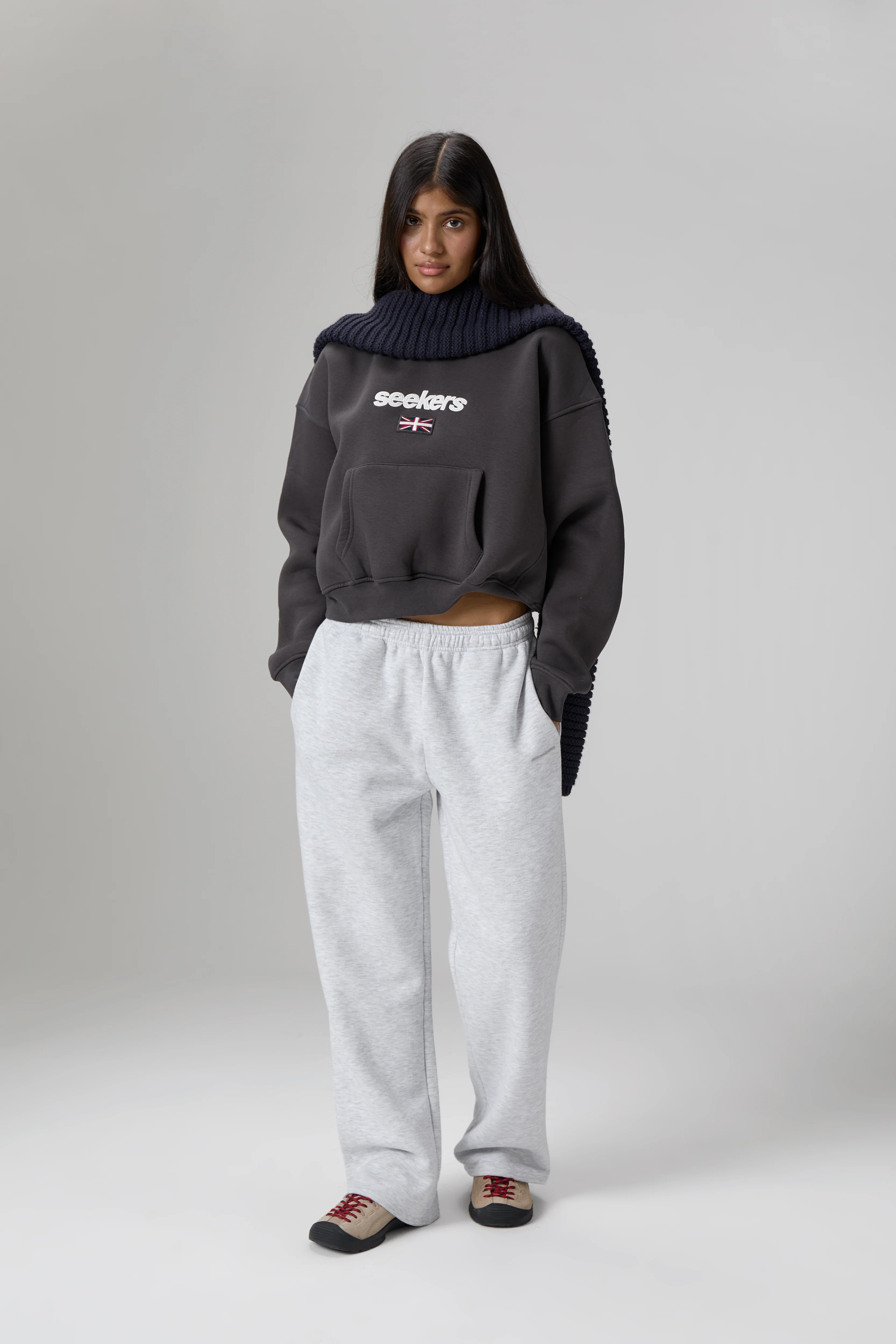 Seekers GB Shrunken Hoodie in Off-Black - Image 4