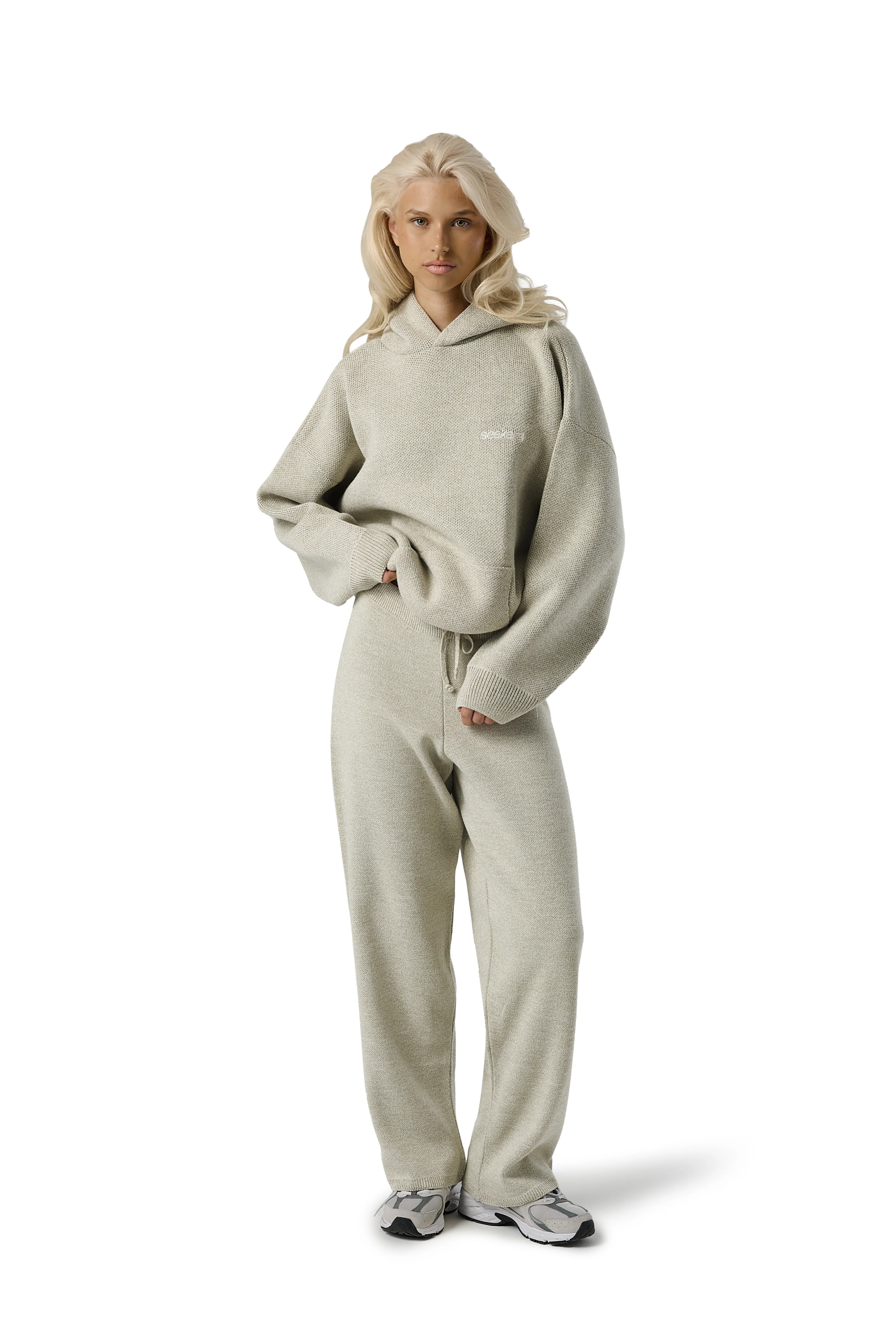 Seekers Knit Sweatpants in Husk - Image 3