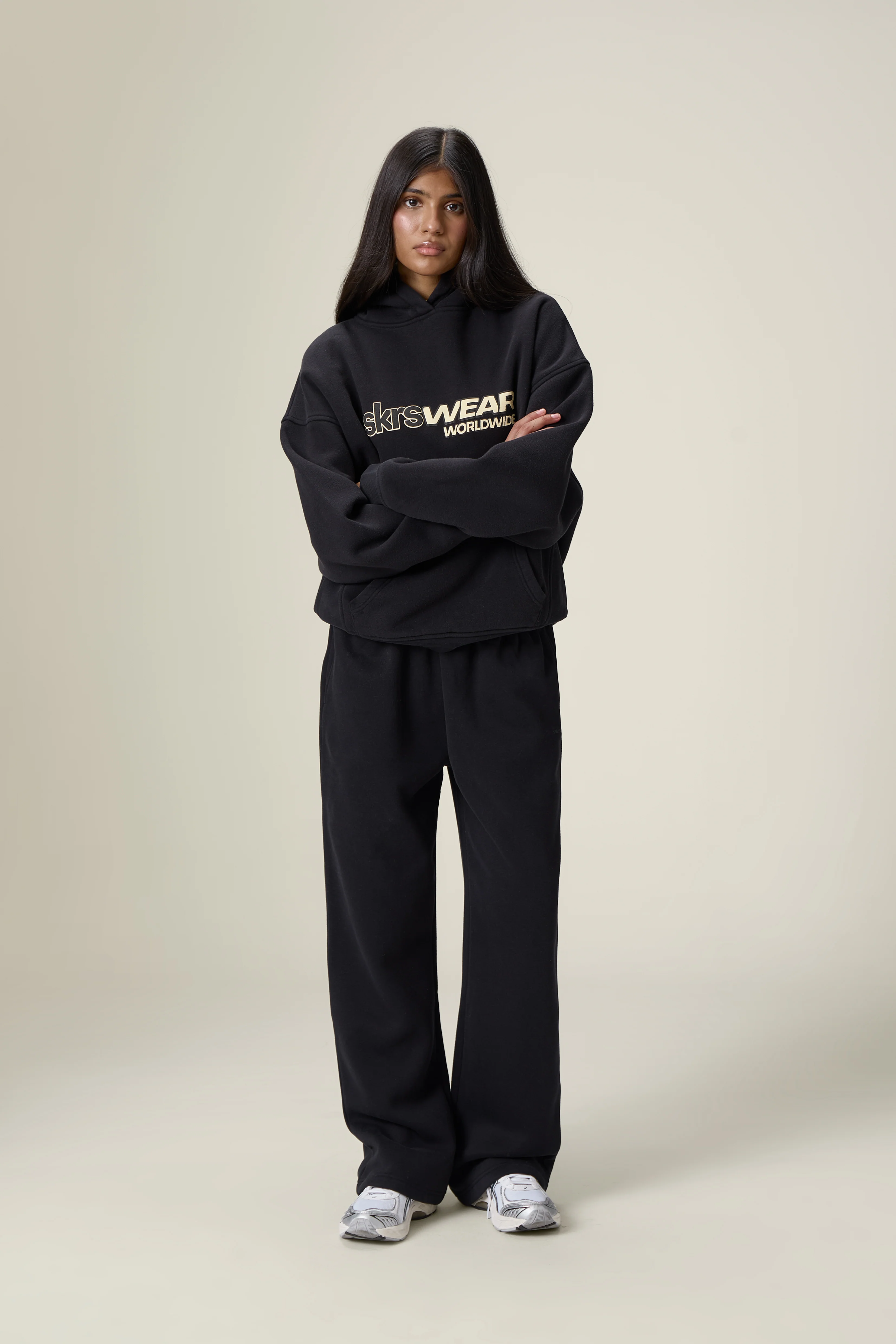 Seekers Classic Wide Leg Sweatpants in Washed Black - Image 4