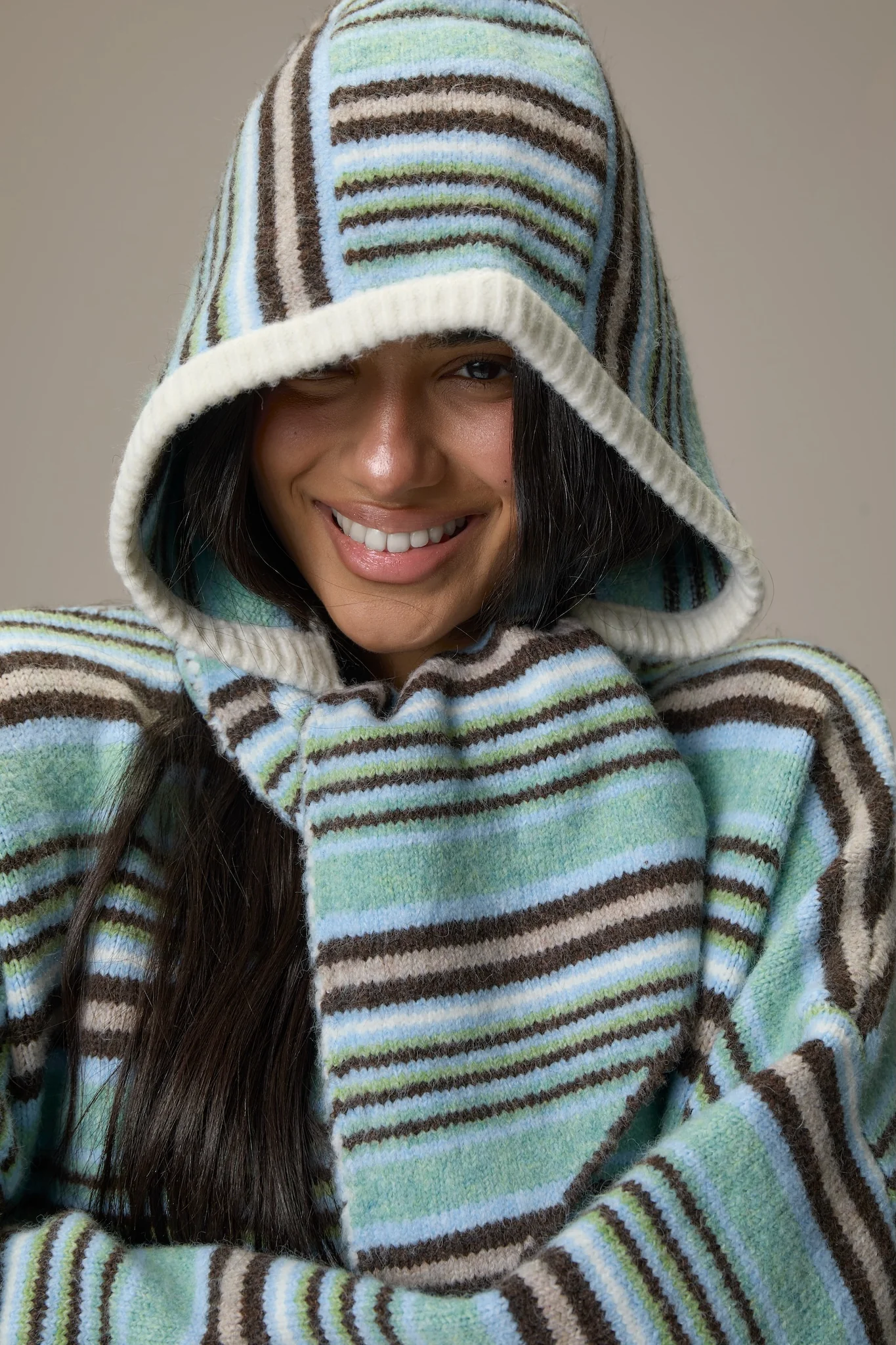 Tippy Stripe Knit Hood - Image 2