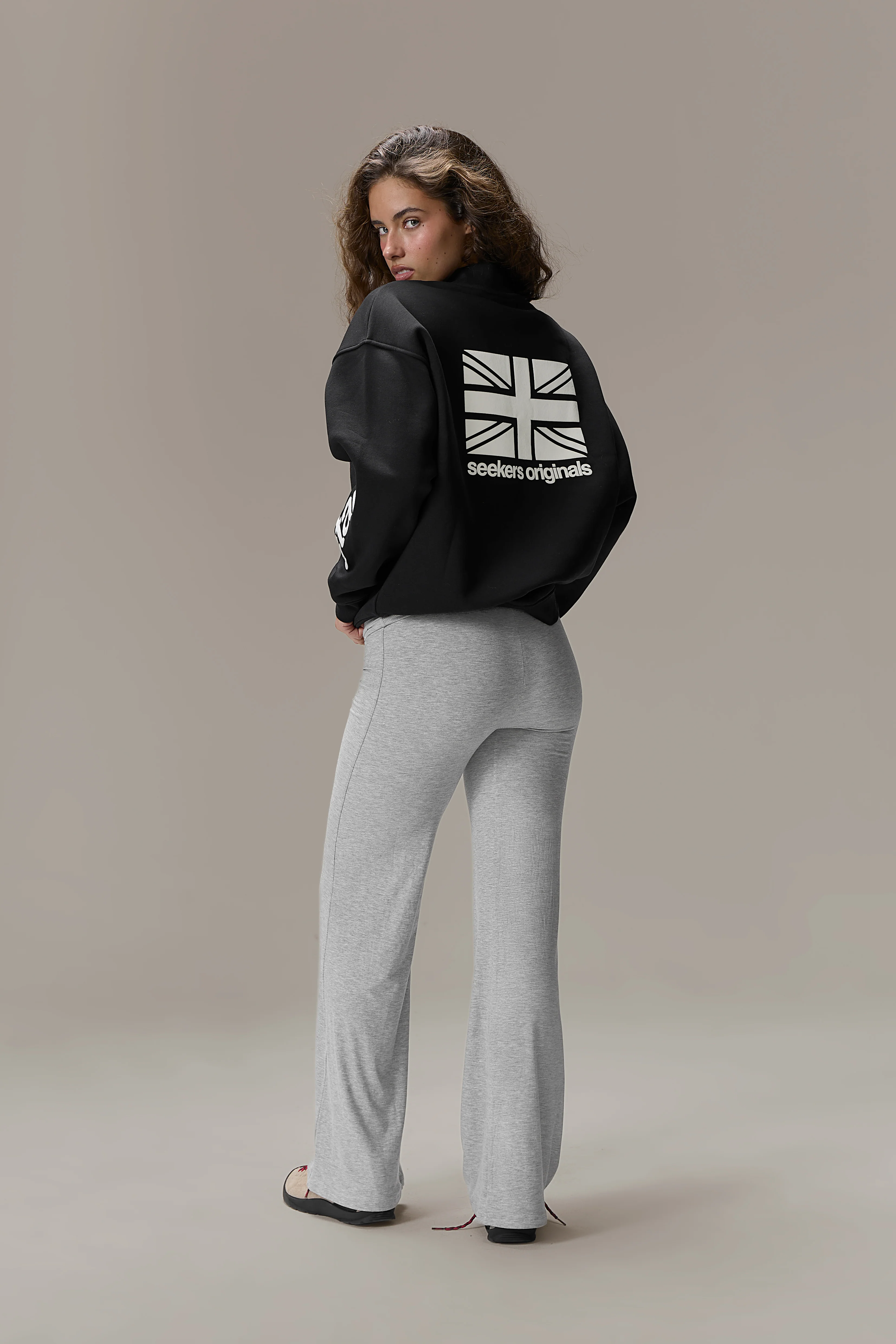 Trackstars Sweatshirt in Black - Image 4