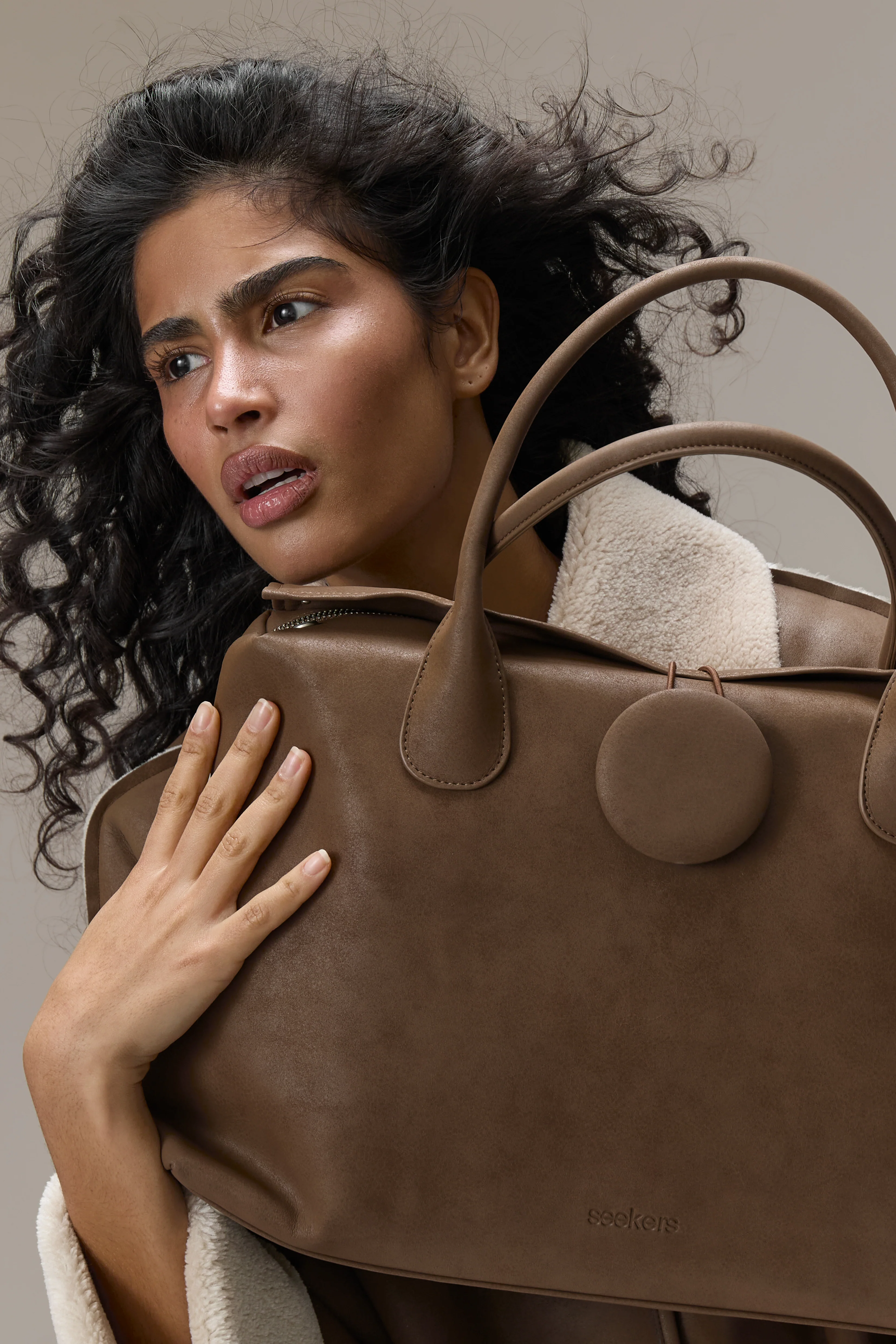 Tully Button Carryall Bag in Brown
