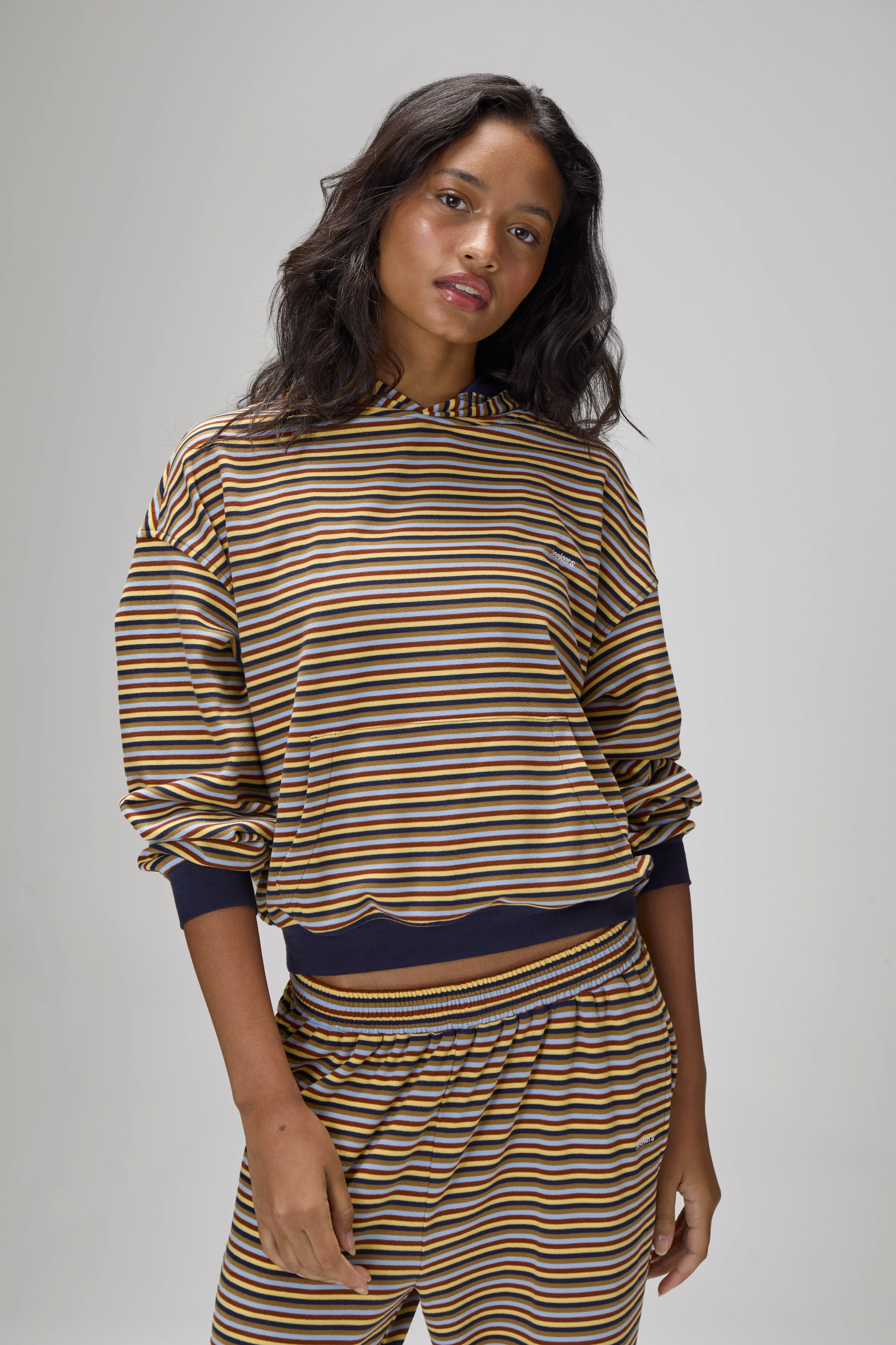 Walker Soft Shrunken Hoodie in Navy - Image 9