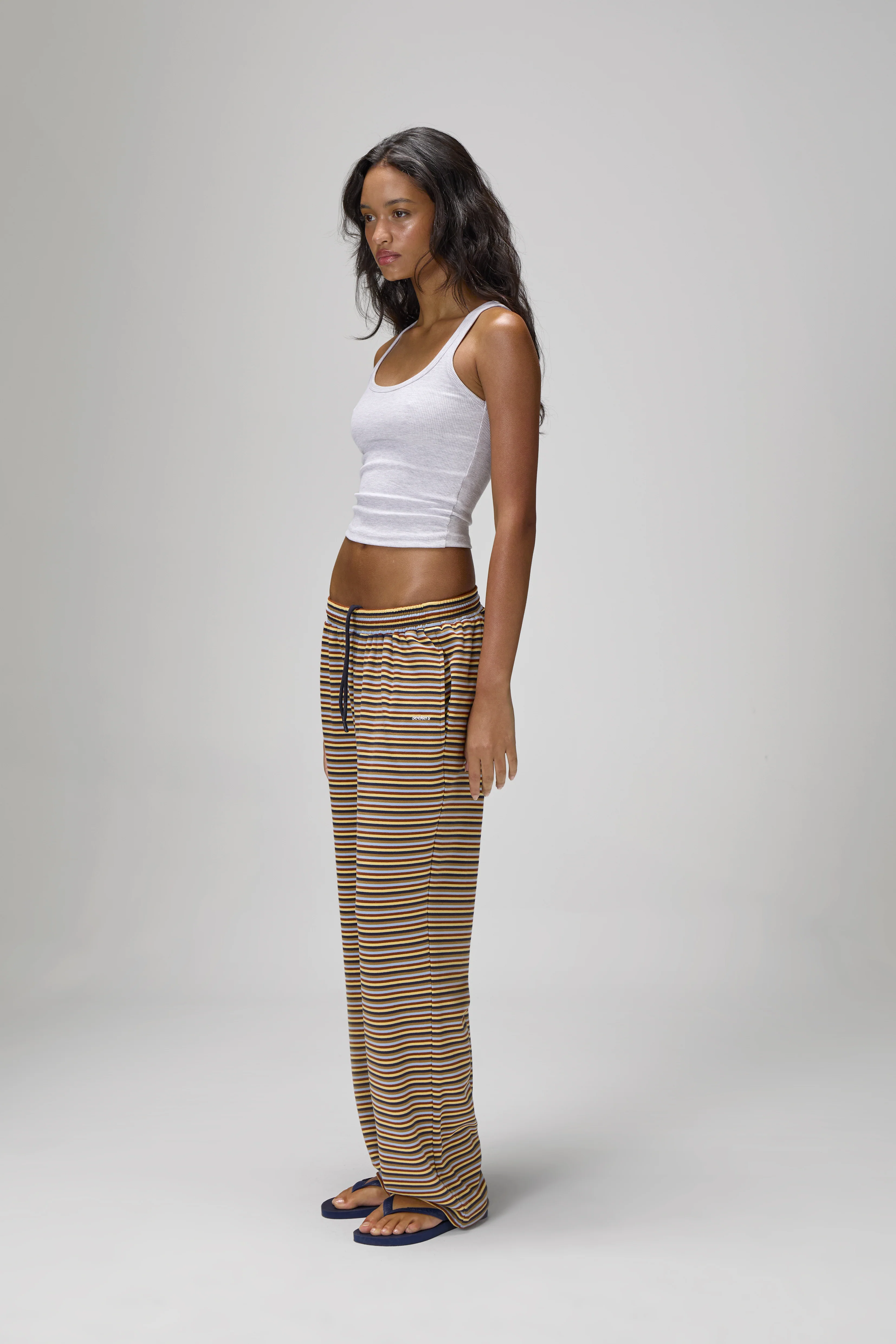 Walker Soft Wide Leg Pants in Navy - Image 8